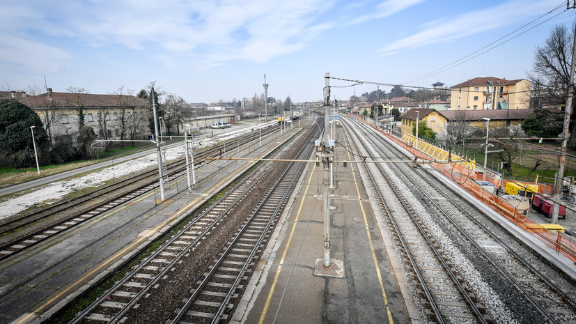 Движение поездов между Австрией и Италией приостановлено