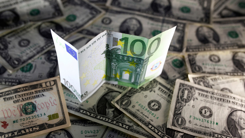Контроль над рисками: как могут измениться курсы доллара и евро весной