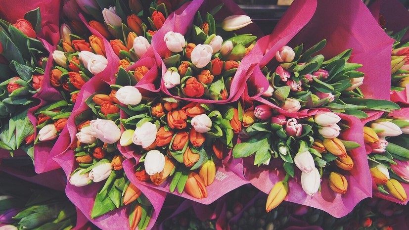 В Роскачестве дали рекомендации по выбору цветов к 8 марта