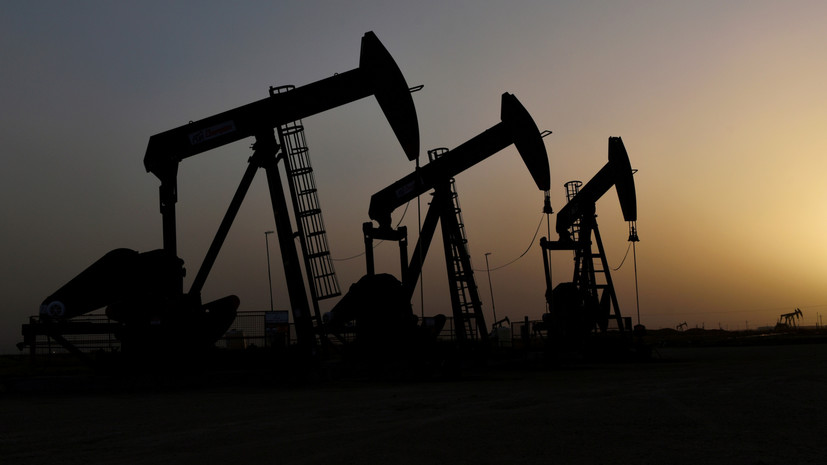 Цена нефти Brent опустилась ниже $48 за баррель
