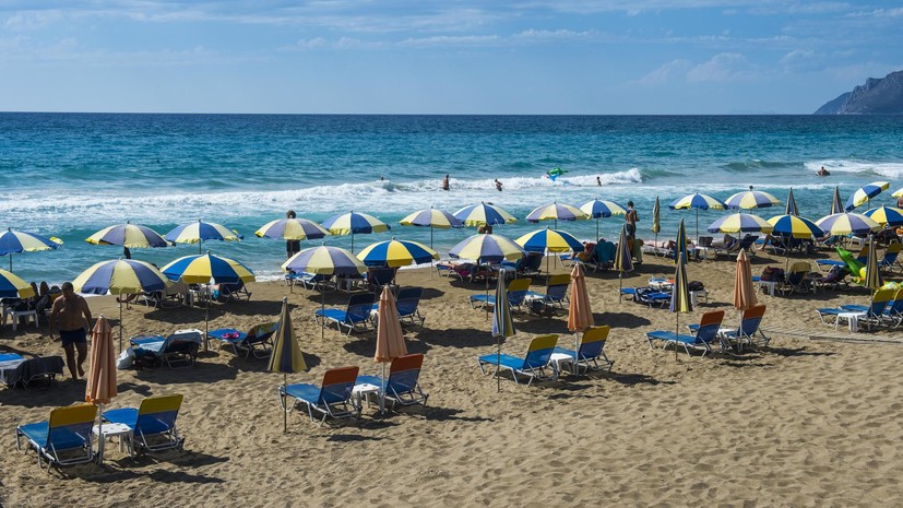 В Греции приняли решение закрыть пляжи и горнолыжные курорты