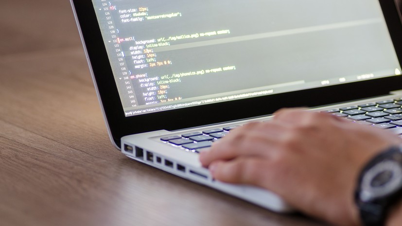 Молодые программисты приняли участие в работе над улучшением проекта «Дорога памяти»