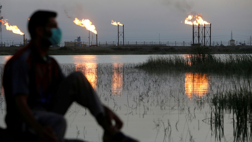 ОПЕК+ согласовала сделку по сокращению добычи нефти