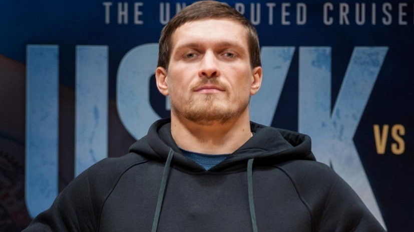 Украинский боксёр Усик высказался о Зеленском