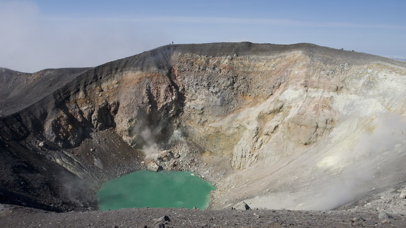 Ebeko Volcano On The Kuril Islands Threw Ash To A Height Of 5 Km ...