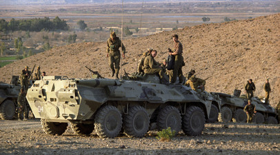 Механизированное подразделение советских войск в районе Кандагара