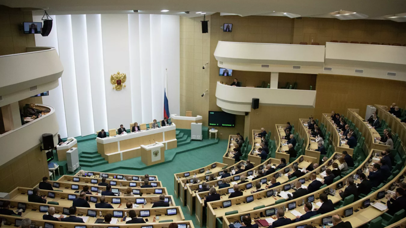 В Совфеде прокомментировали решение отменить пропуска в Москве
