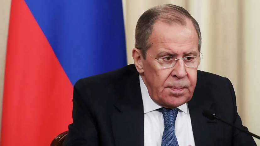 Главы МИД России и Кубы обсудили борьбу с пандемией