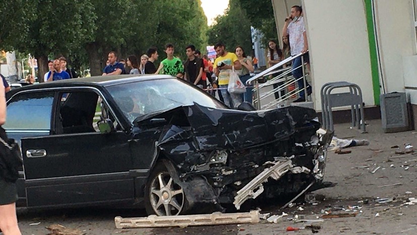 В Воронеже полицейский сбил трёх пешеходов