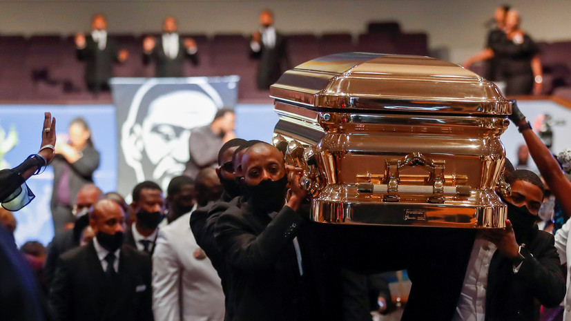 African American George Floyd was buried in Houston - Teller Report