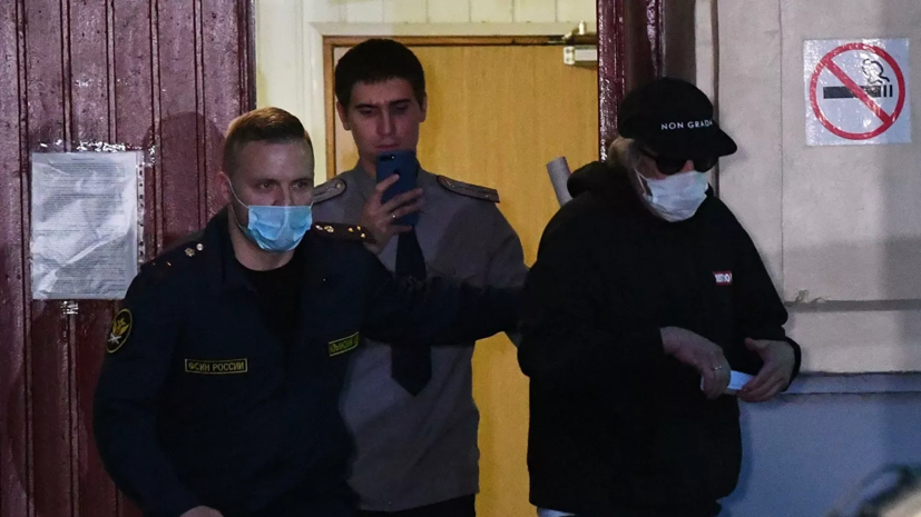Ефремова допрашивают по делам о ДТП и сбыте ему наркотиков
