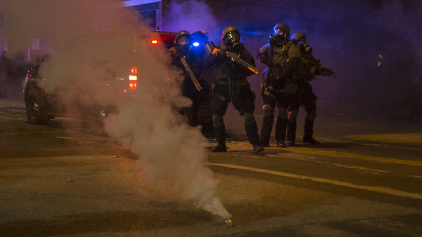В Сиэтле запретили полиции применять слезоточивый газ в ходе протестов
