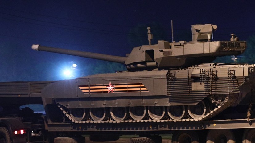 Военная техника прибыла в Москву для участия в параде Победы