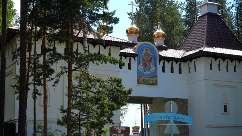 ФСБ опровергла участие в проверке «захваченного» монастыря