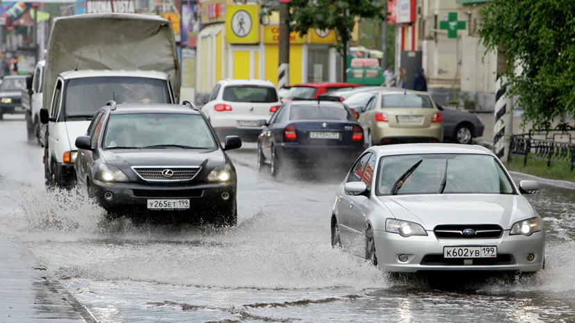 Власти Москвы назвали причину подтоплений в городе Власти Москвы назвали причину подтоплений в городе
