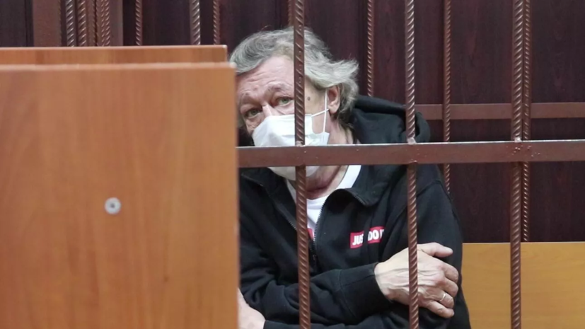 Адвокат прокомментировал сообщения о хроническом алкоголизме Ефремова
