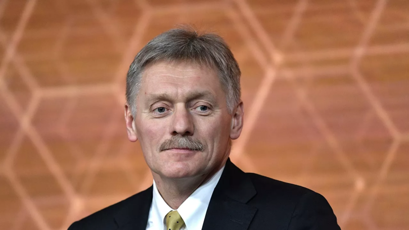 Песков рассказал, что проголосовал по поправкам к Конституции в машине