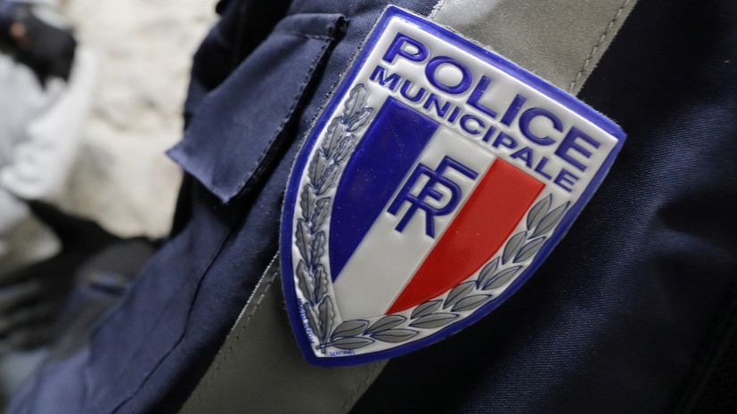 AFP: во Франции задержаны шесть человек по делу о краже рисунка Бэнкси