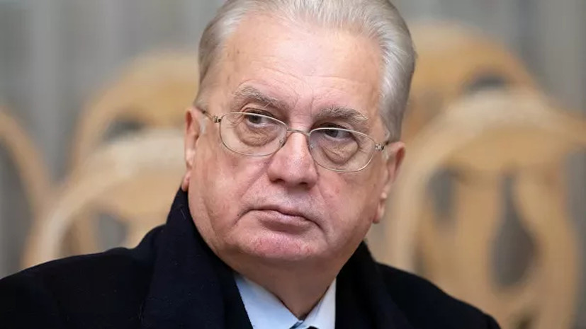Пиотровский проголосовал по поправкам к Конституции