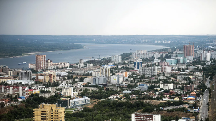 Жители Волгоградской области поддержали переход на московское время