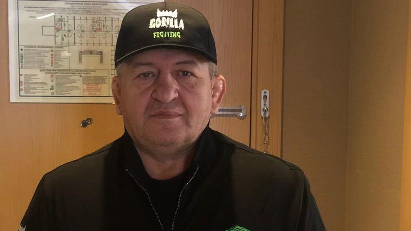 Гаджиев: cмерть отца не сломает Нурмагомедова