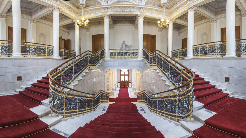 Музей Фаберже в Петербурге открылся для посещения