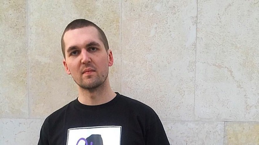 Друг прокомментировал сообщения о смерти рэпера Энди Картрайта