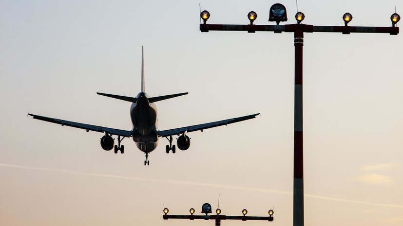 Авиакомпании России и Турции в понедельник возобновят рейсы на курорты