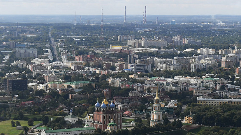 «Получила квартиру»: нашедшей родителей спустя 20 лет девушке выдали положенное жильё