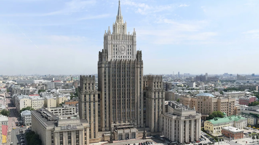 Россия высылает трёх словацких дипломатов Россия высылает трёх словацких дипломатов