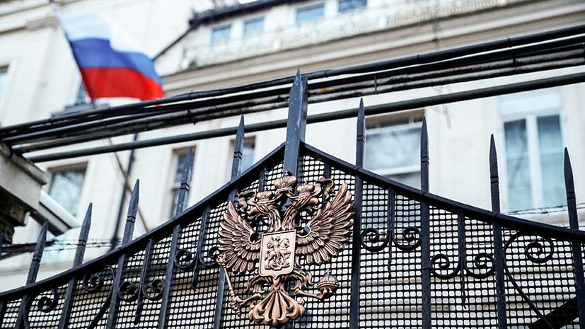Посол России в Британии считает ситуацию с Навальным провокацией Посол России в Британии считает ситуацию с Навальным провокацией