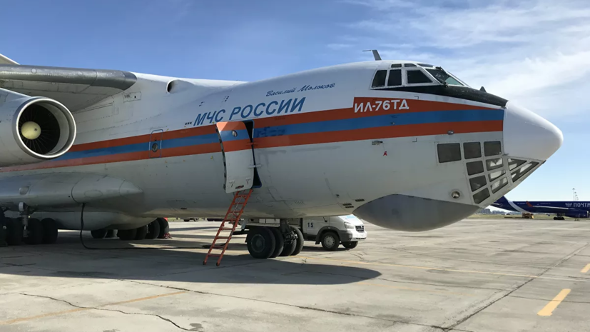 Самолёт МЧС России доставил гуманитарную помощь в ЦАР
