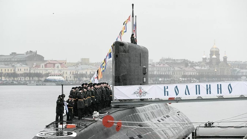 Экипажи подлодки «Колпино» и тральщика «Железняков» ЧФ провели учения Экипажи подлодки «Колпино» и тральщика «Железняков» ЧФ провели учения