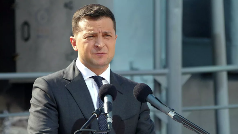 Зеленский заявил о сложных отношениях России и Украины