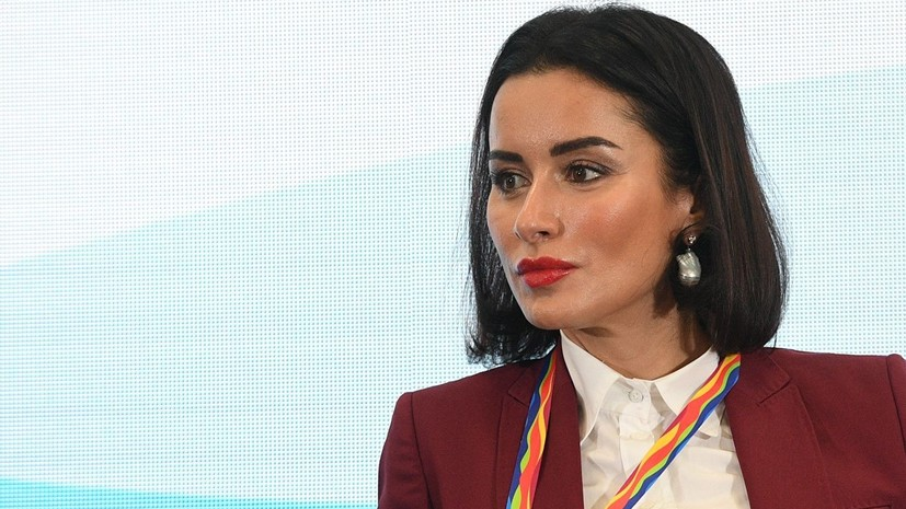 Канделаки высмеяла Макгрегора за слова о бое с Пакьяо Канделаки высмеяла Макгрегора за слова о бое с Пакьяо