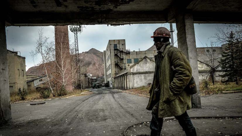 Два человека погибли при обрушении галереи на шахте в Коми