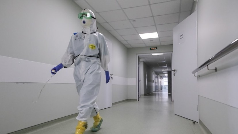 В Минздраве назвали «довольно тревожной» ситуацию с COVID-19 в России В Минздраве назвали «довольно тревожной» ситуацию с COVID-19 в России