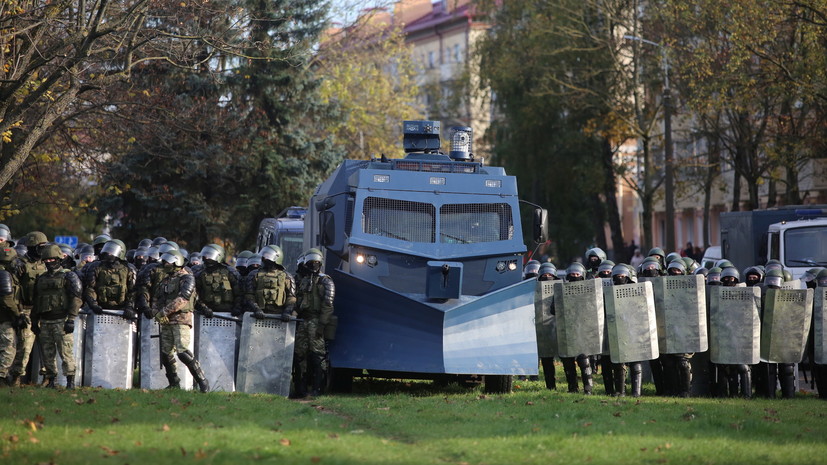 В Минске «лег» интернет и закрываются станции метро