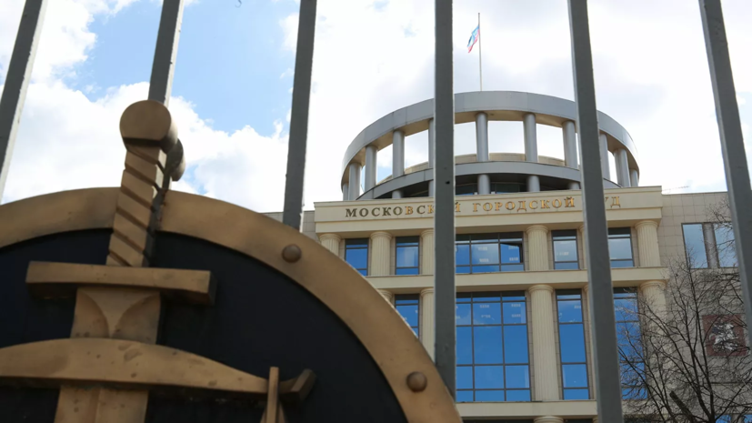 Мосгорсуд в открытом режиме заслушает дело задержавших Голунова экс-полицейских