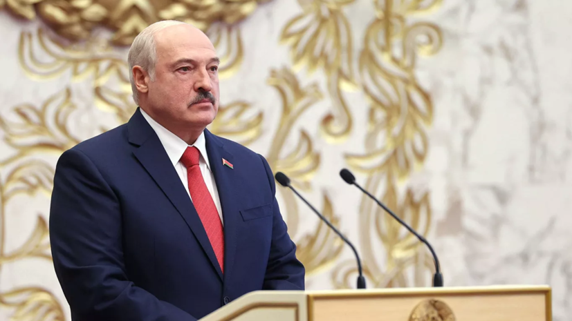 Лукашенко поручил создать вооружённые народные дружины
