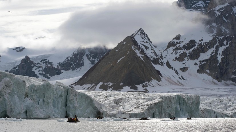 Мишустин поручил проработать меры по стимулированию геологоразведки в Арктике
