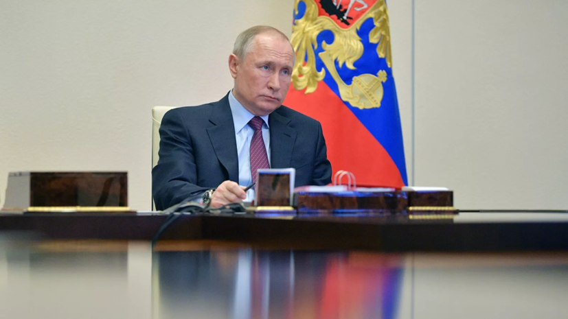 Песков объяснил, почему Путин не поздравляет Байдена