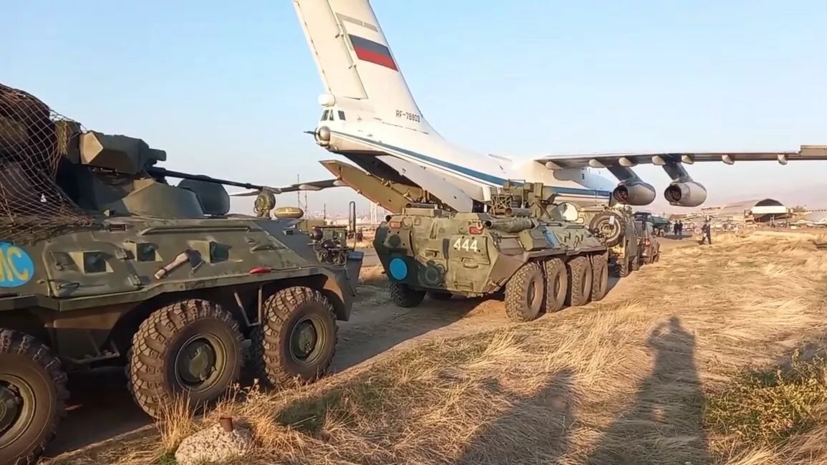 Российские миротворцы взяли под контроль Лачинский коридор