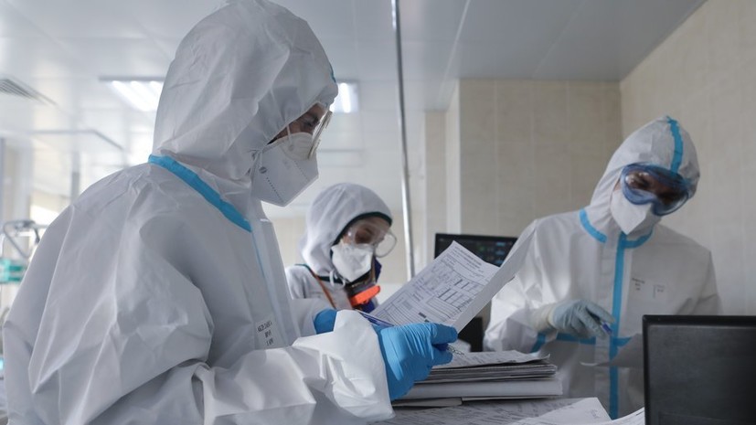 В России за сутки умерли 439 пациентов с коронавирусом В России за сутки умерли 439 пациентов с коронавирусом