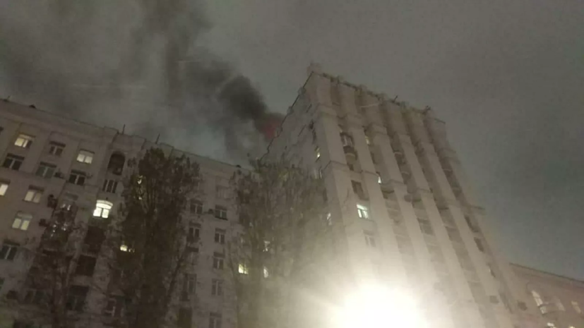 В центре Москвы произошёл пожар в жилом доме В центре Москвы произошёл пожар в жилом доме