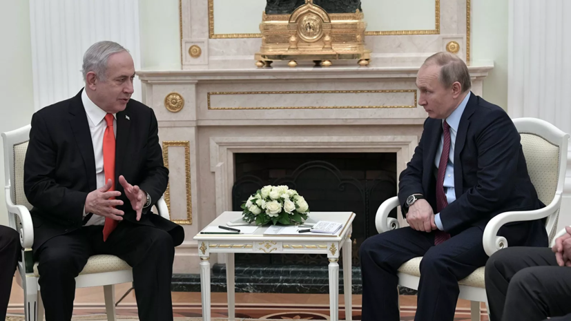 Путин обсудил с Нетаньяху возможность поставки вакцины из России Путин обсудил с Нетаньяху возможность поставки вакцины из России