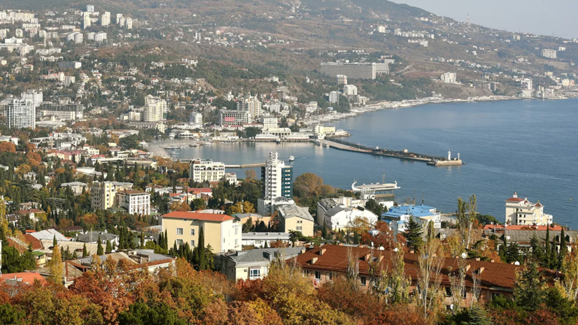 В Крыму из-за коронавируса запретили проводить новогодние гуляния