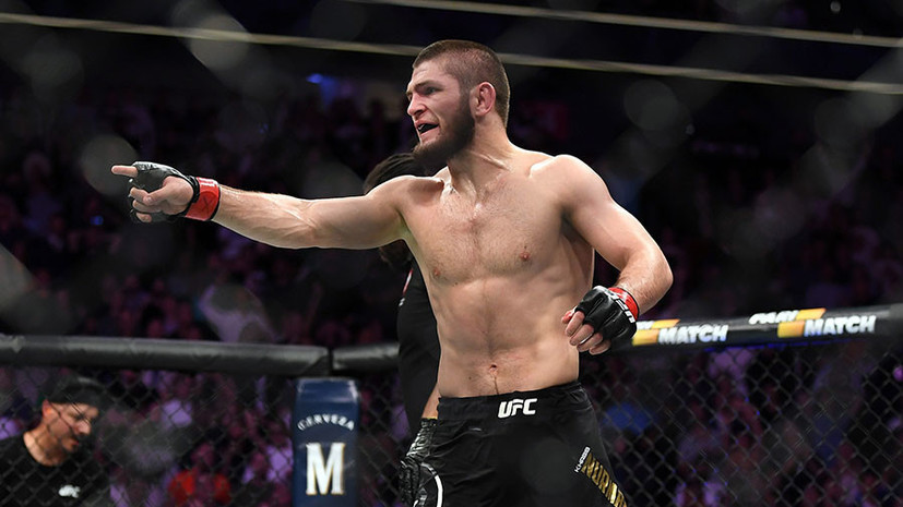 Нурмагомедов прилетел в Абу-Даби, где он должен обсудить с главой UFC своё будущее