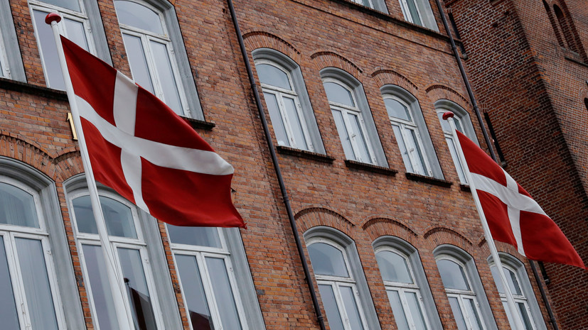 Дания временно прекращает авиасообщение с Великобританией