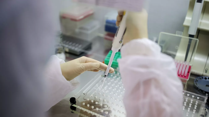 Центр Гамалеи и AstraZeneca подписали меморандум о сотрудничестве по COVID-19